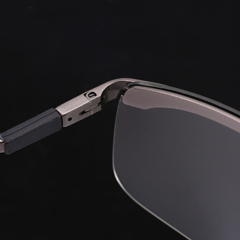 Adaptive HueDrive Polarized Sunglasses