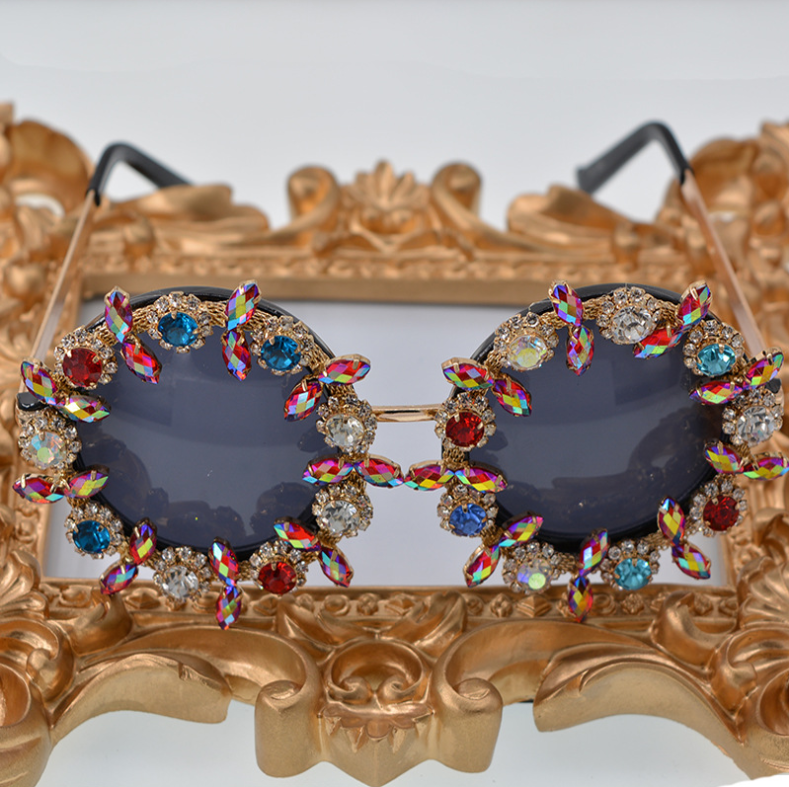 Elegant Baroque Diamond Sunglasses