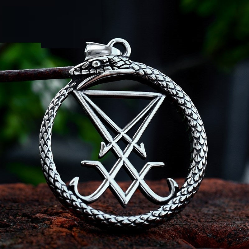 Retro Titanium Steel Ouroboros Pendant Stainless Steel Casting Necklace Accessories