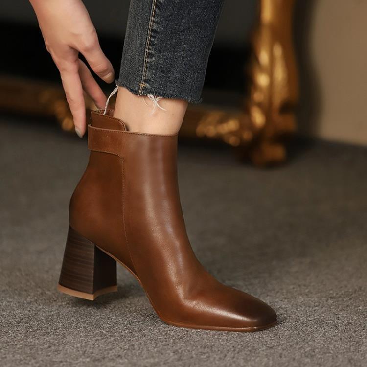 Chunky Mid-Heel Short Boots